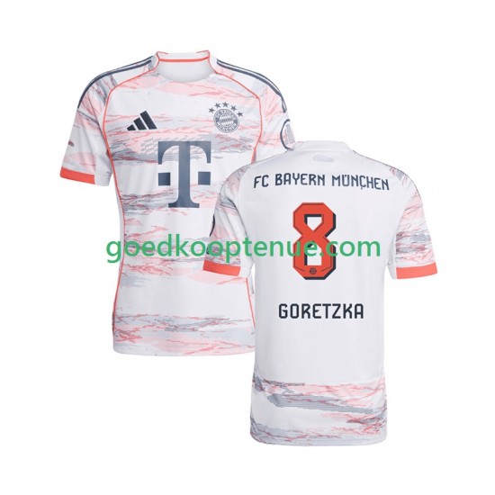 Uit Tenue van FC Bayern München Leon Goretzka 8 Heren 2025-26 Korte Mouw