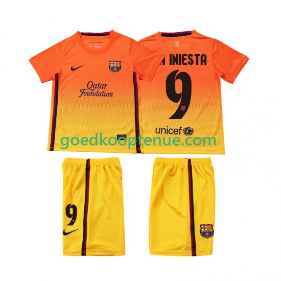 Uit Retro Tenue van FC Barcelona A INIESTA 9 2012 2013 Kind 2-13 jaar Korte Mouw Uit Retro Tenue van FC Barcelona A INIESTA 9 2012 2013 Kind 2-13 jaar Korte Mouw