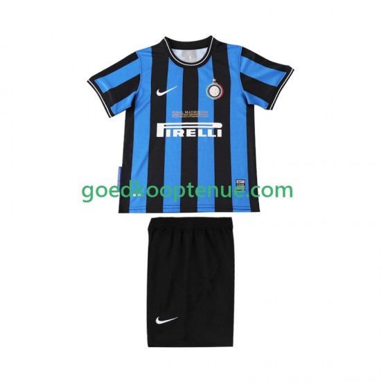 Thuis Retro Tenue van Inter Milan 2009 Kind 2-13 jaar 2010 Korte Mouw Thuis Retro Tenue van Inter Milan 2009 Kind 2-13 jaar 2010 Korte Mouw