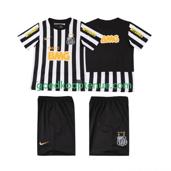 Uit Retro Tenue van Santos 2013 Kind 2-13 jaar Korte Mouw Uit Retro Tenue van Santos 2013 Kind 2-13 jaar Korte Mouw