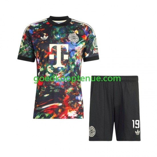 Thuis Tenue van FC Bayern München Alphonso Davies 19 Oktoberfest Kind 2-13 jaar 2026-27 Korte Mouw