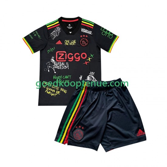 Thuis Tenue van AFC Ajax Bob Marley Special Kind 2-13 jaar 2025-26 Korte Mouw Zwart Thuis Tenue van AFC Ajax Bob Marley Special Kind 2-13 jaar 2025-26 Korte Mouw Zwart