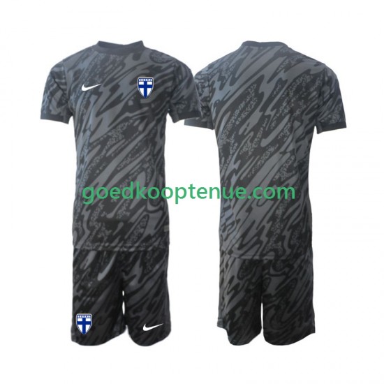 Thuis Tenue van Finland Keepersshirt Kind 2-13 jaar 2024 Korte Mouw Thuis Tenue van Finland Keepersshirt Kind 2-13 jaar 2024 Korte Mouw