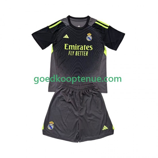 3de Tenue van Real Madrid Keepersshirt Kind 2-13 jaar 2025-26 Korte Mouw 3de Tenue van Real Madrid Keepersshirt Kind 2-13 jaar 2025-26 Korte Mouw